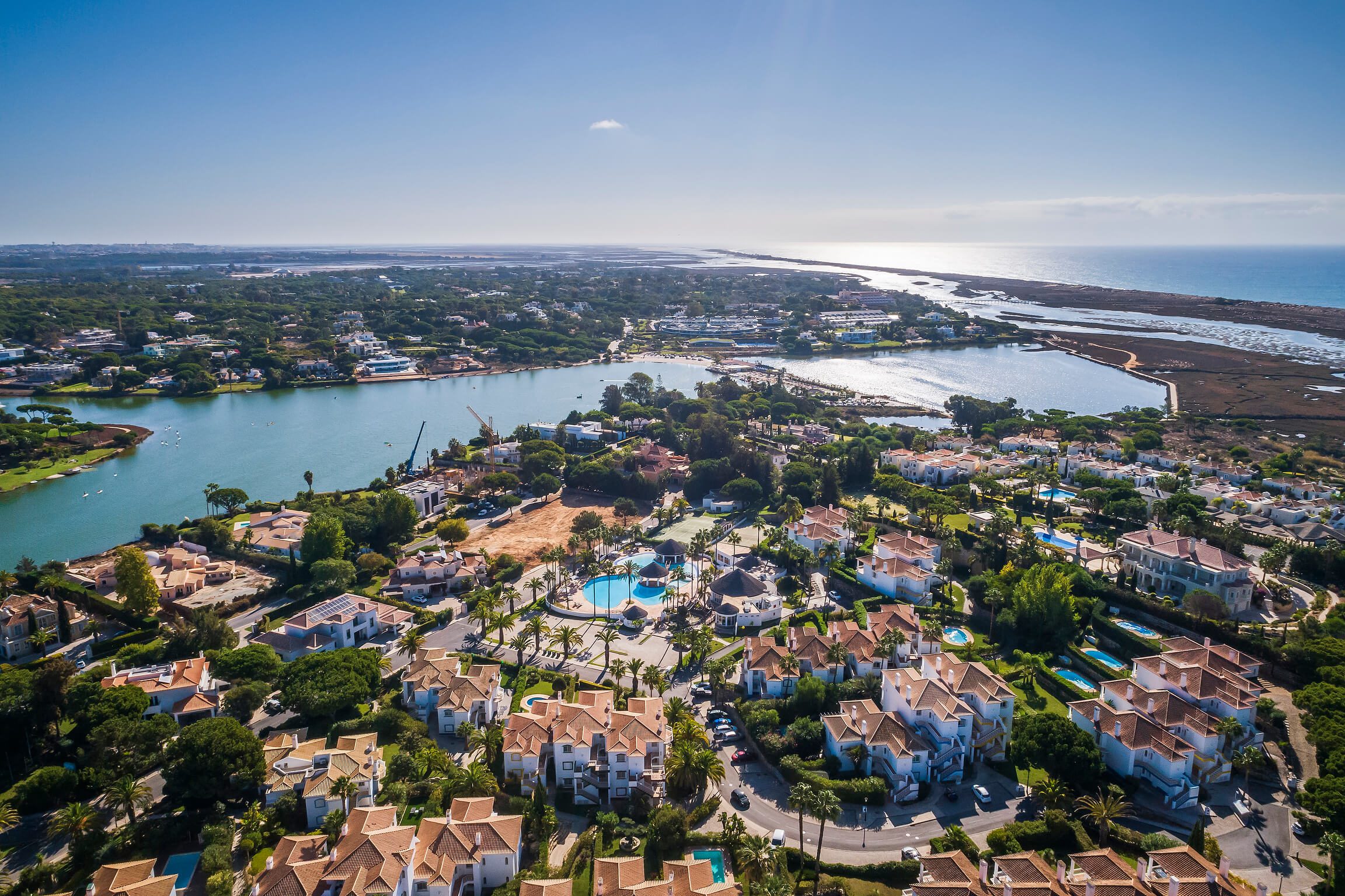 Encosta do Lago Resort Club